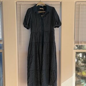 Chic Navy Checkered Maxi Dress